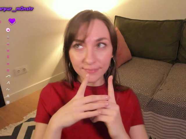 le modèle Purpurmonstr est en webcam porno dans un show sur le site bongacams, il possède les tags suivants: White/Caucasian,Brunette,Shaved