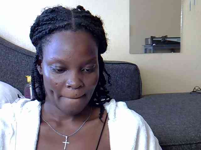 Fine-ass-bitch Fine-ass-bitch