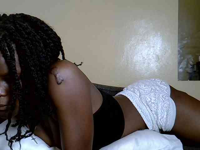 Fine-ass-bitch Fine-ass-bitch