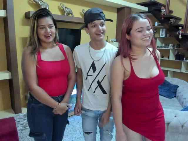 secret-of-roomies webcam