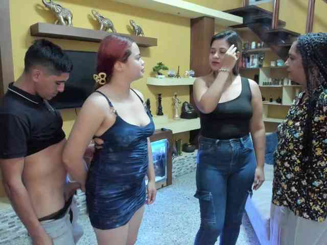 secret-of-roomies secret-of-roomies