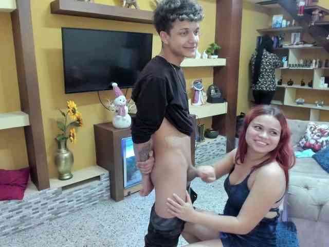 secret-of-roomies webcam