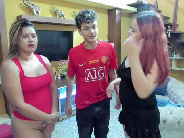 secret-of-roomies webcam