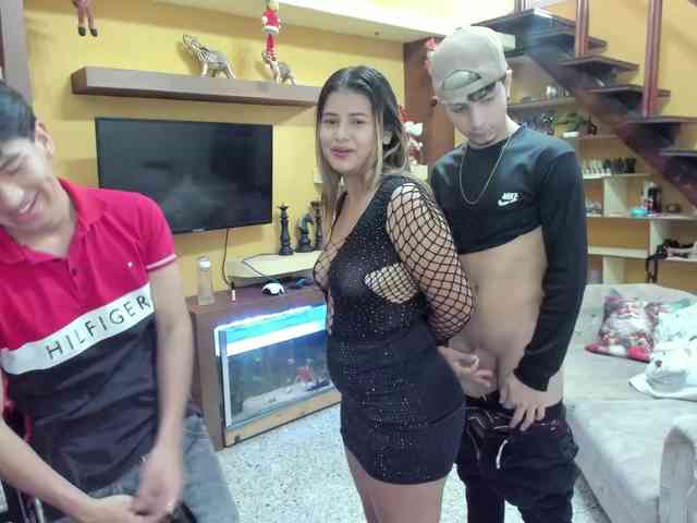 secret-of-roomies webcam