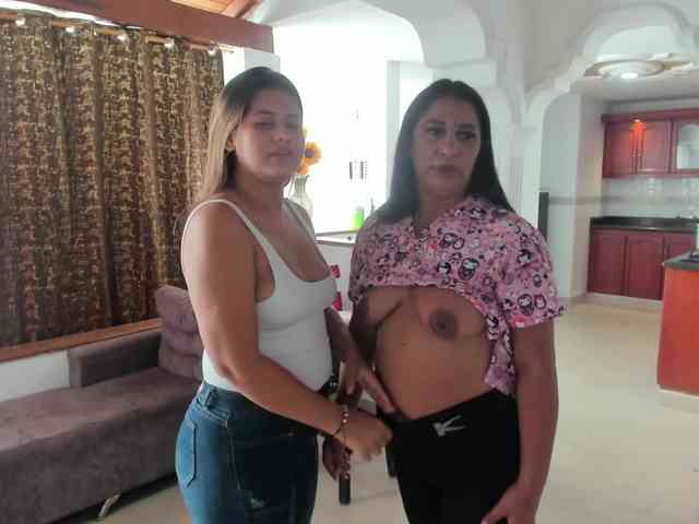 secret-of-roomies webcam