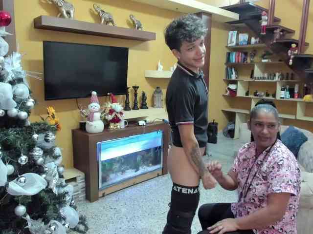 secret-of-roomies webcam