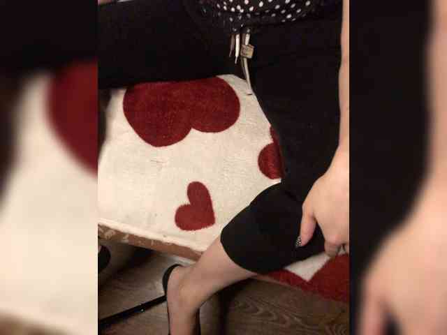 Hometwo1 Live Webcam on BongaCams