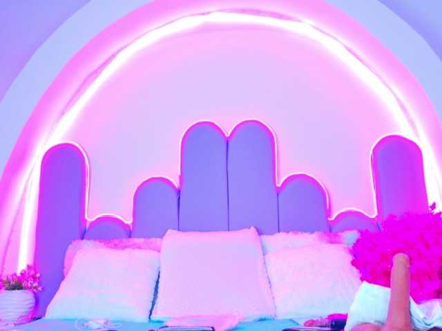 BunnySexyy's BongaCams show and profile