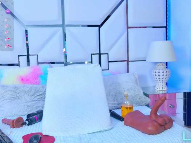 BunnySexyy's BongaCams show and profile