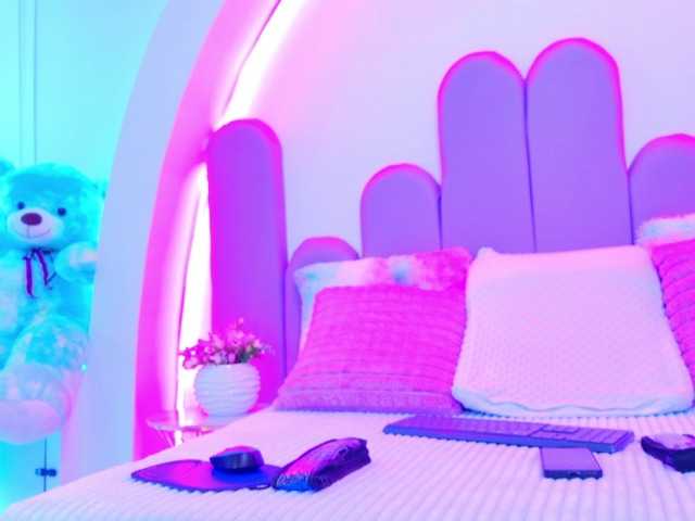 BunnySexyy's BongaCams show and profile