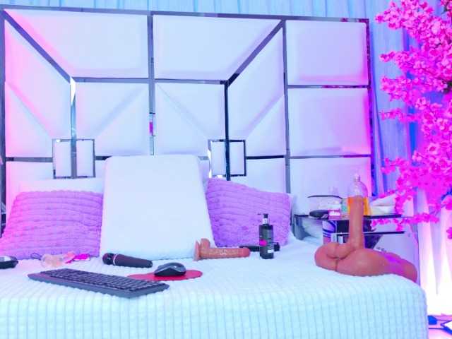 BunnySexyy's BongaCams show and profile