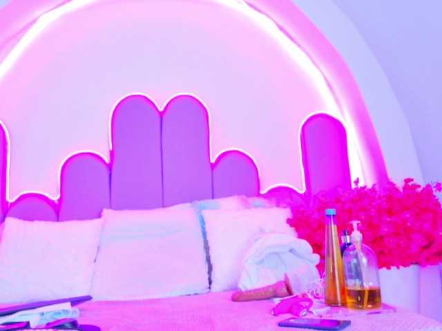 BunnySexyy's BongaCams show and profile