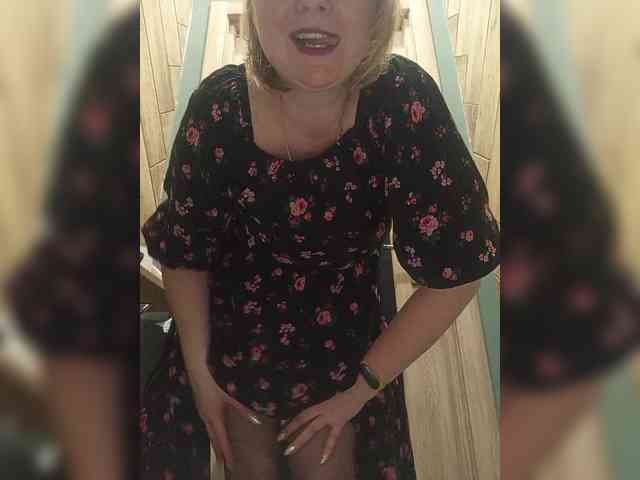 Lady-marshmallows webcam