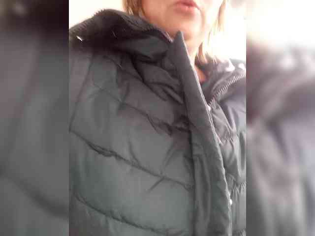 Lady-marshmallows webcam