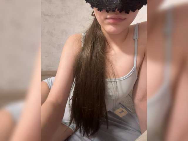 Katrinevoise8 from BongaCams