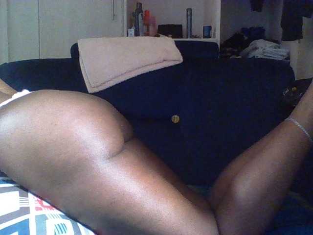 Hornycammy23's BongaCams show and profile