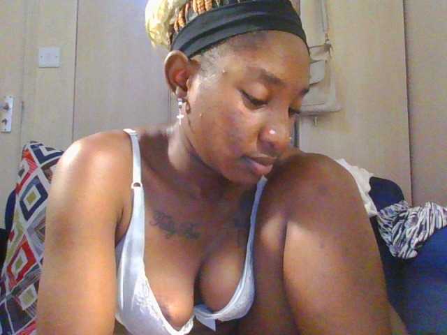 Hornycammy23 live cam profile