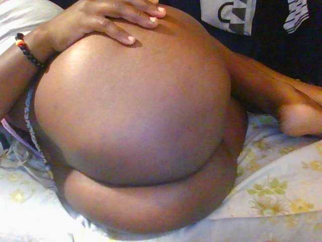 Hornycammy23 live cam profile