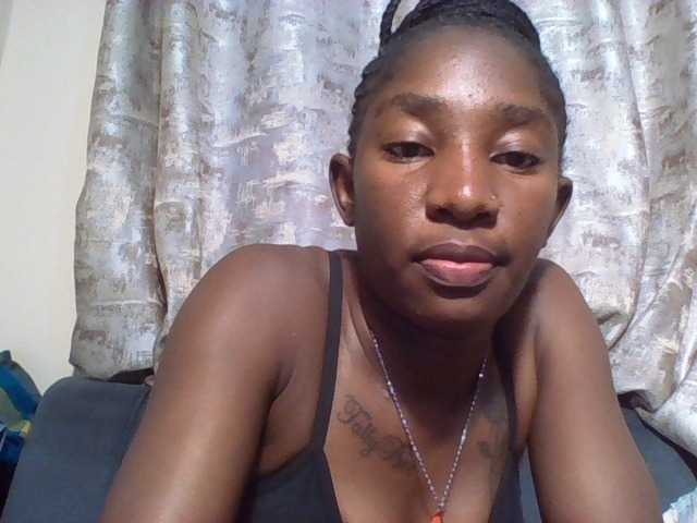 Hornycammy23's BongaCams show and profile