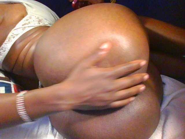 Hornycammy23 live cam profile