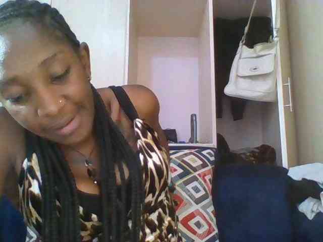 Hornycammy23 Live Webcam on BongaCams