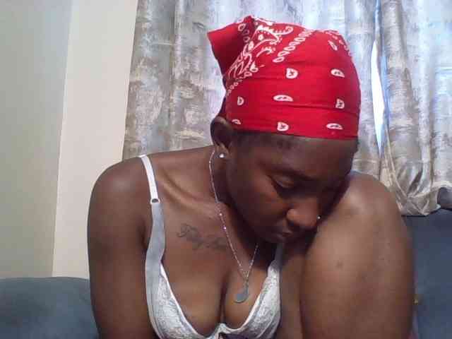 Hornycammy23 Hornycammy23