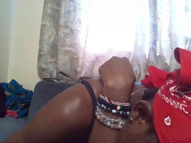 Hornycammy23 Hornycammy23