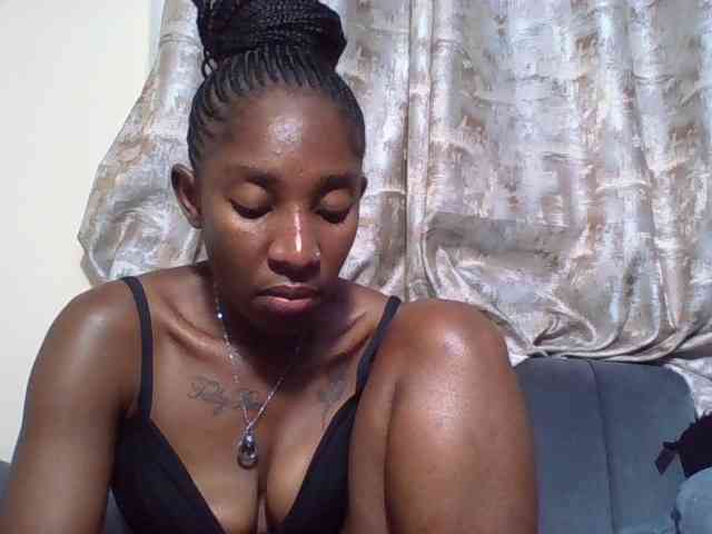 Hornycammy23 Hornycammy23