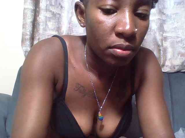 Hornycammy23 Hornycammy23