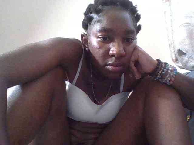 Hornycammy23 Hornycammy23