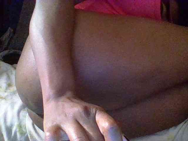 Hornycammy23 Live Webcam on BongaCams