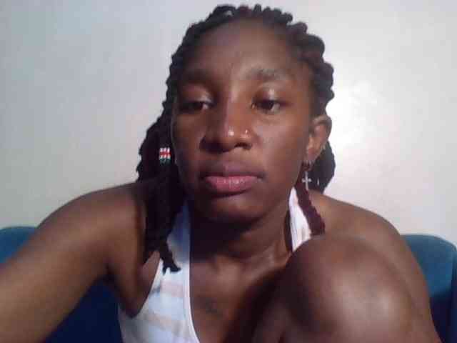 Hornycammy23 Hornycammy23