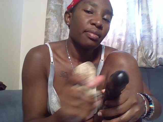 Hornycammy23 Hornycammy23