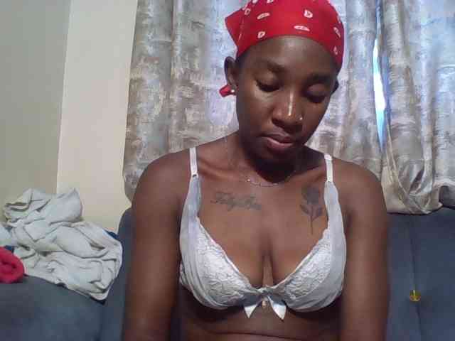 Hornycammy23 Hornycammy23