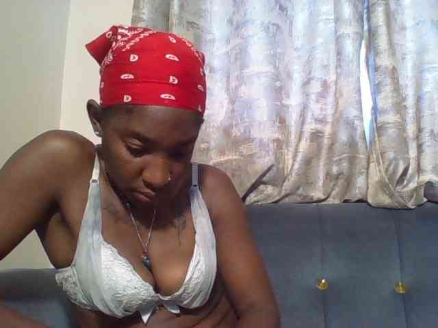 Hornycammy23 Hornycammy23