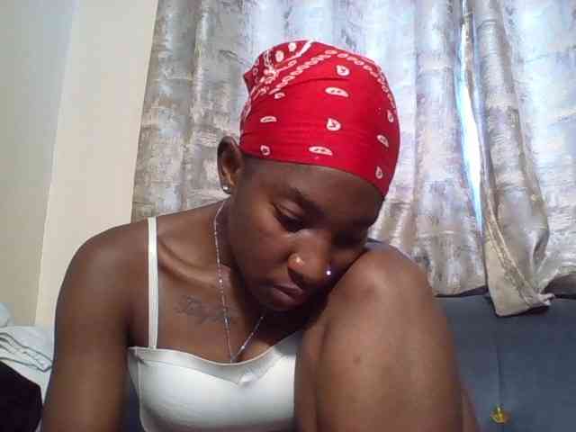 Hornycammy23 Hornycammy23