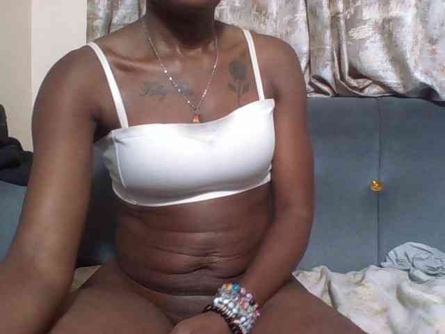 Hornycammy23 Hornycammy23