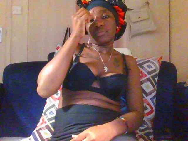 Hornycammy23 Live Webcam on BongaCams