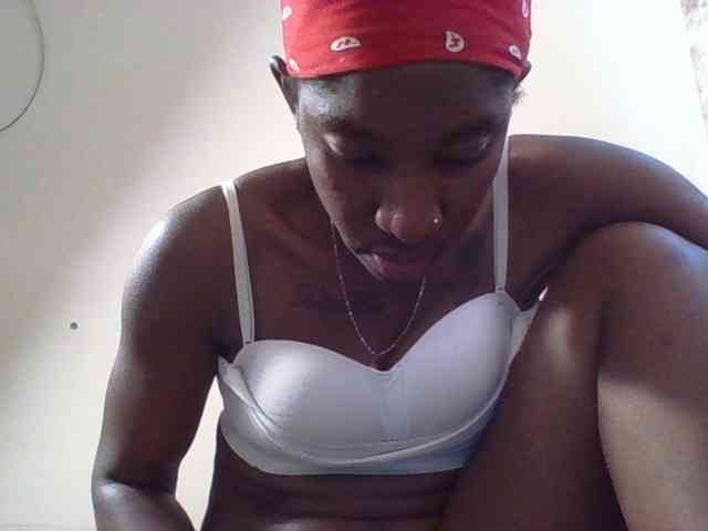 Hornycammy23 Hornycammy23