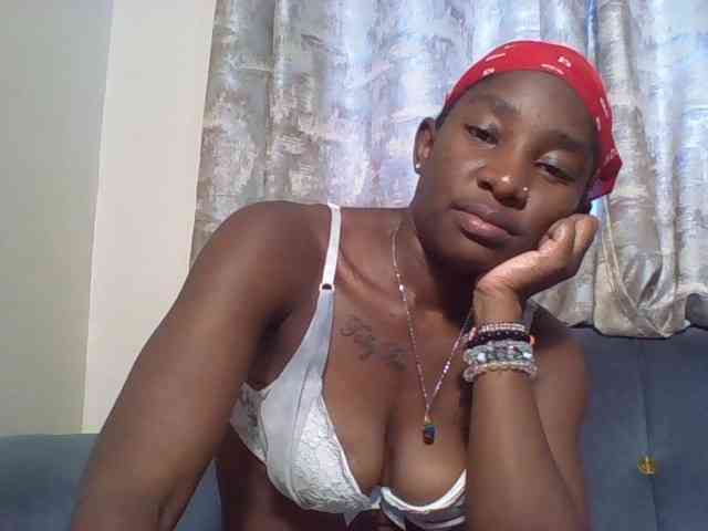 Hornycammy23 Hornycammy23