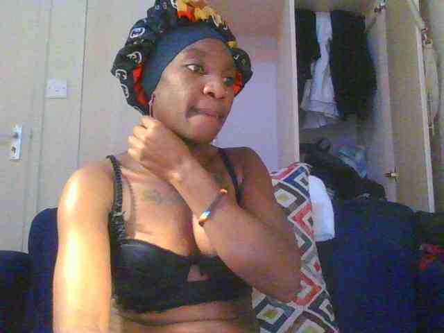 Hornycammy23 Hornycammy23