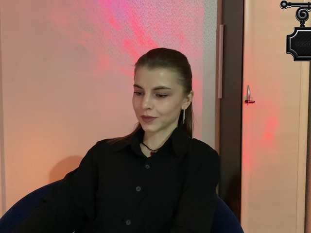 LISSSA1's BongaCams show and profile