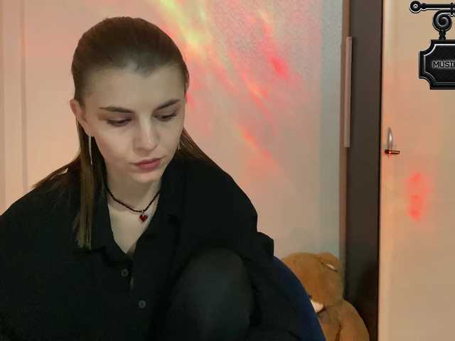 LISSSA1's BongaCams show and profile