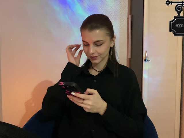 LISSSA1's BongaCams show and profile