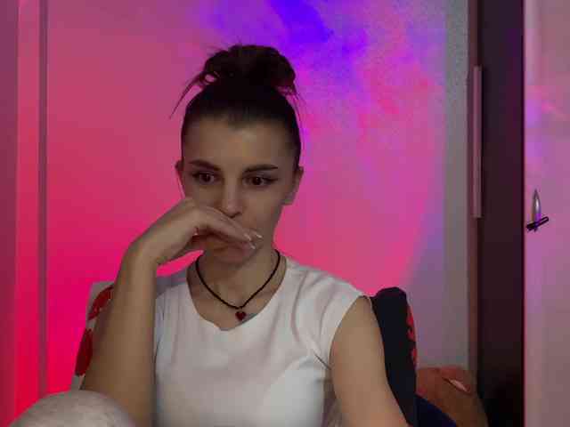 LIIIZ_NIKA webcam