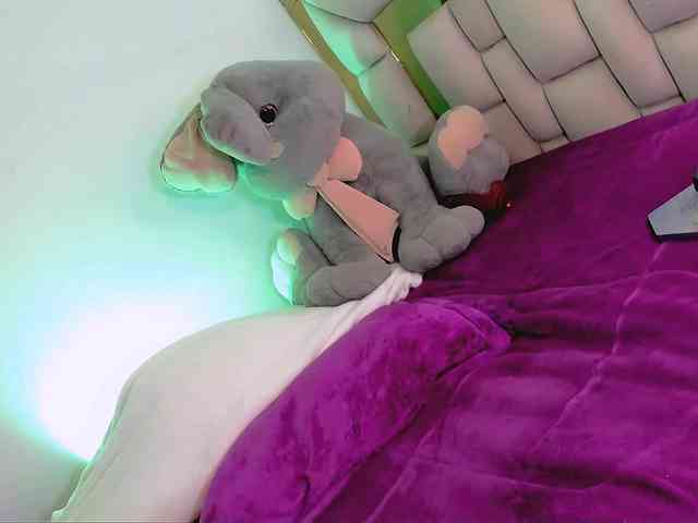 melany-777 melany-777