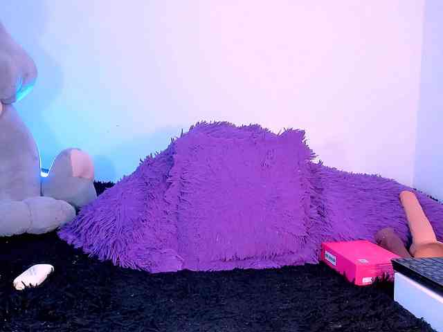 melany-777 melany-777