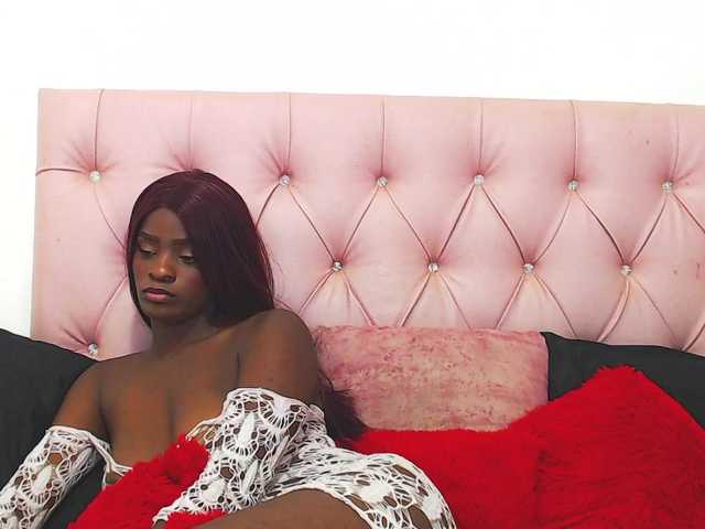  ParisAisha chat room