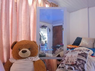 MeganHotCurvy Porn Show