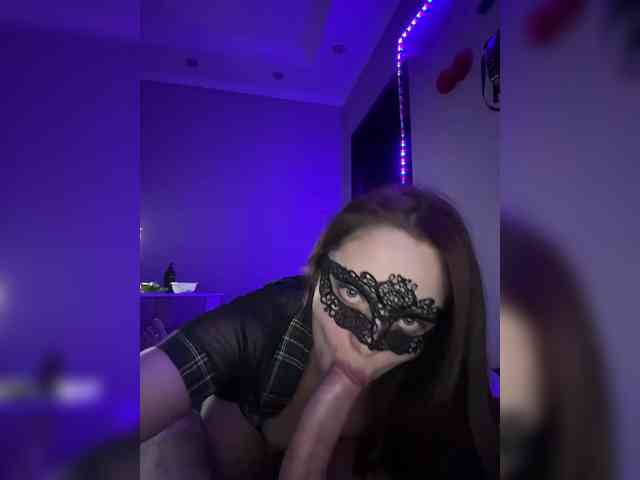 CoreCouple Live Webcam on {site_name}